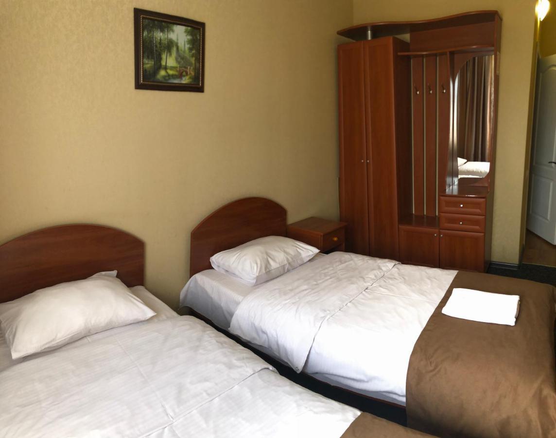 2 Hotel 2*